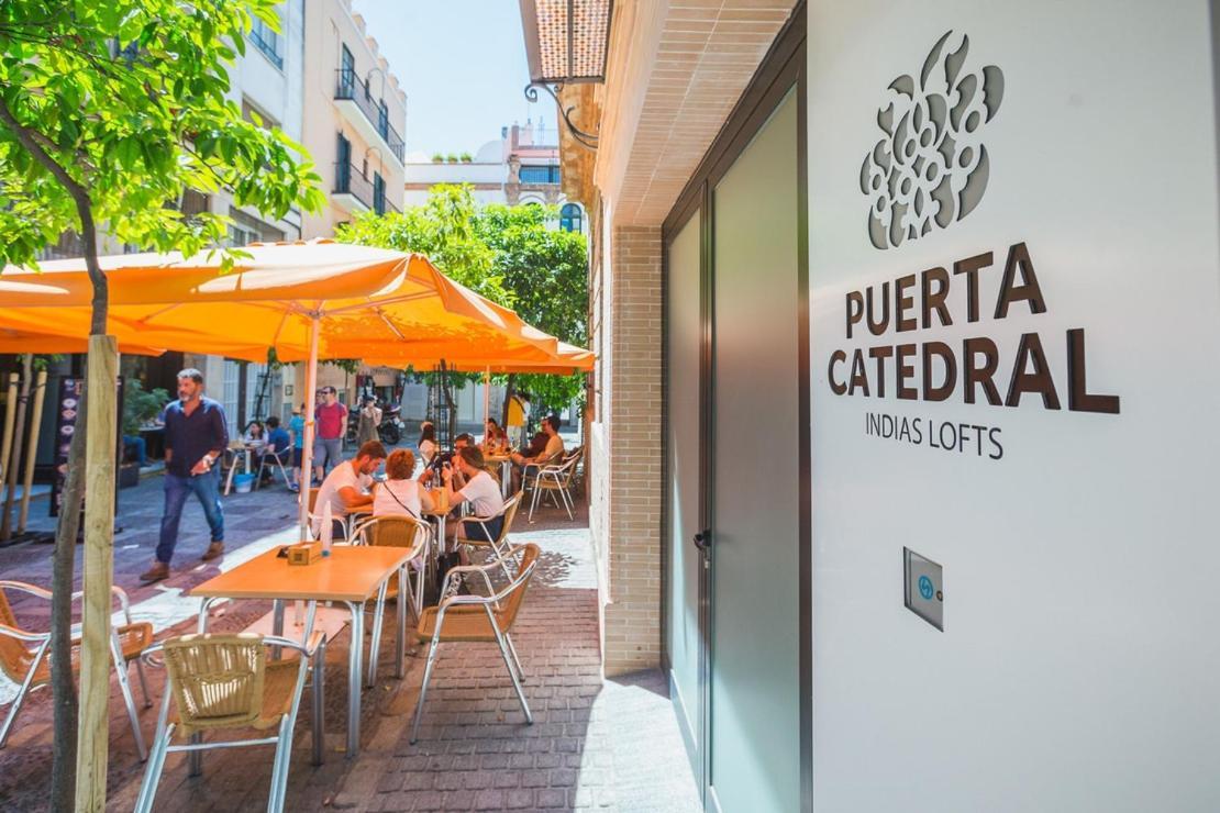 Puerta Catedral Indias Lofts Lejlighed Sevilla Eksteriør billede